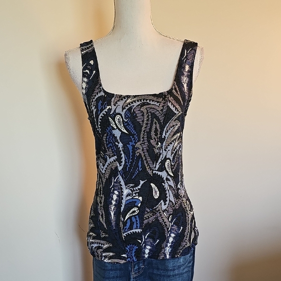 White House Black Market Black and Blue Patterned Tank Top - Picture 1 of 4